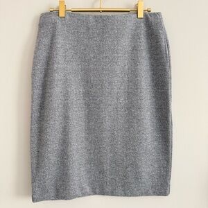 Ann Taylor Brushed Pull On Pencil Skirt Gray Small